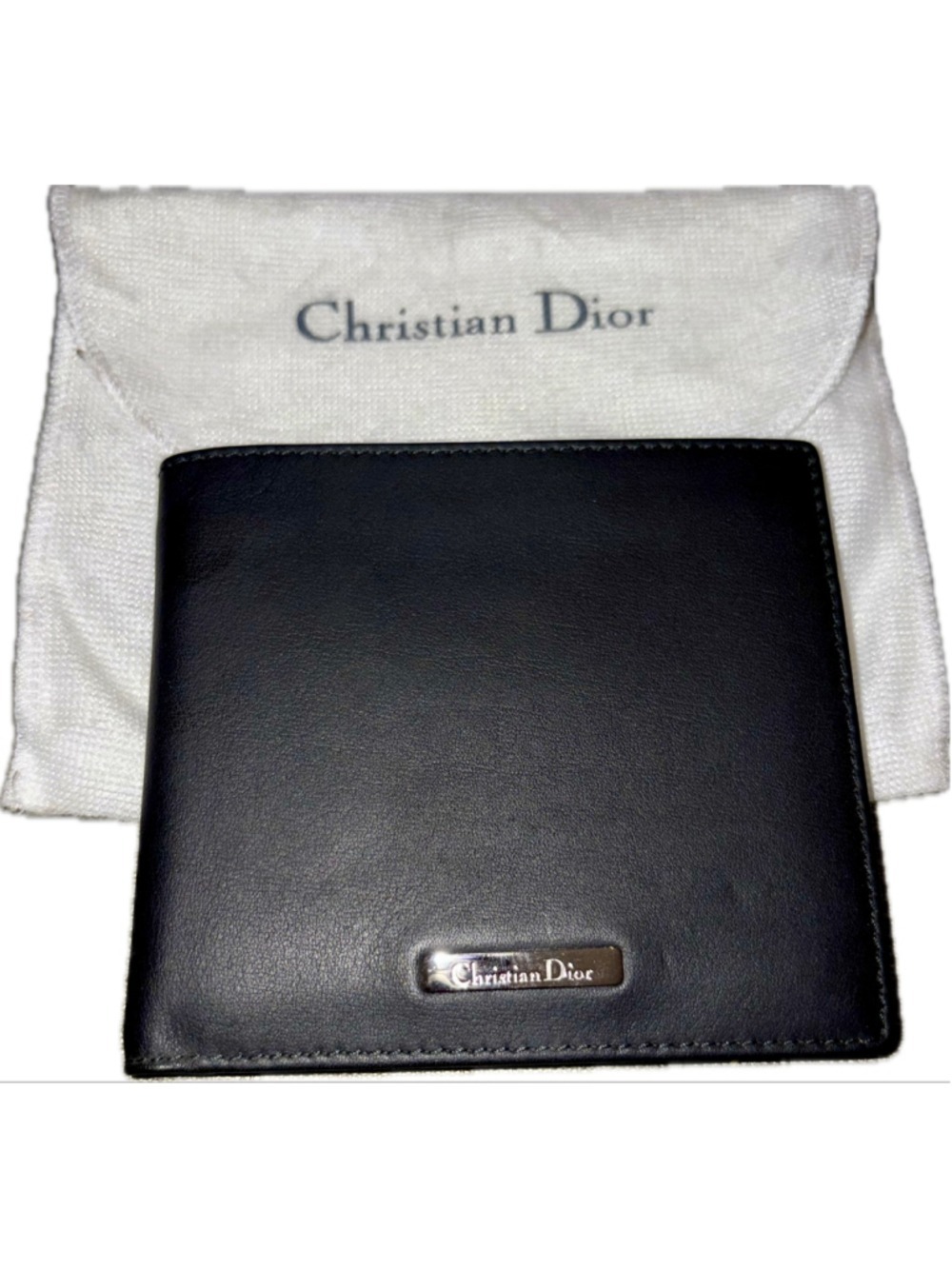 Men's Christian Dior Leather Bifold Wallet, excellent condition -Black